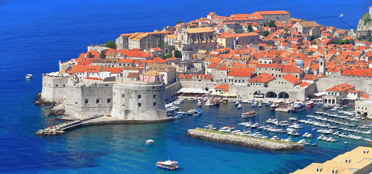 7 Motive sa vizitam Croatia in 2017