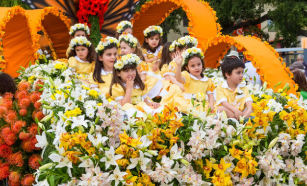 Vacanță în Algarve: zbor direct și experiențe autentice la ocean!